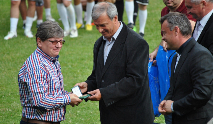 6. fotografia fotogalérie Šport / Galéria: 50. výročie organizovaného futbalu v obci - foto
