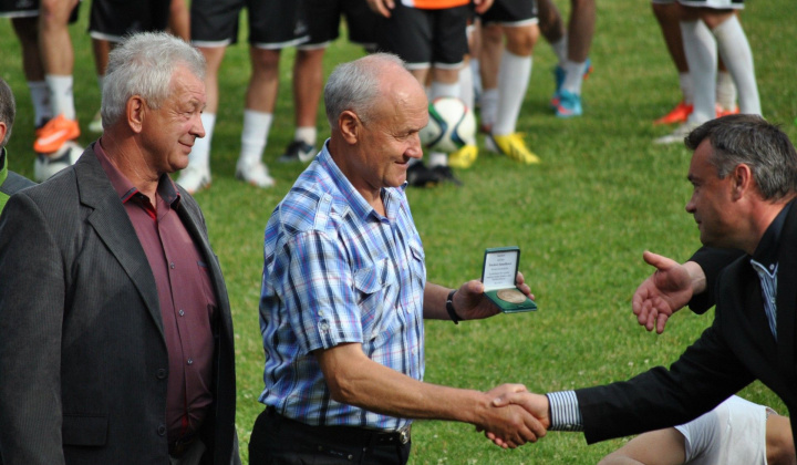 10. fotografia fotogalérie Šport / Galéria: 50. výročie organizovaného futbalu v obci - foto