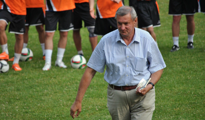 16. fotografia fotogalérie Šport / Galéria: 50. výročie organizovaného futbalu v obci - foto
