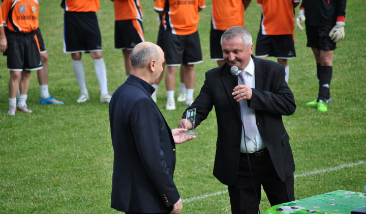 18. fotografia fotogalérie Šport / Galéria: 50. výročie organizovaného futbalu v obci - foto