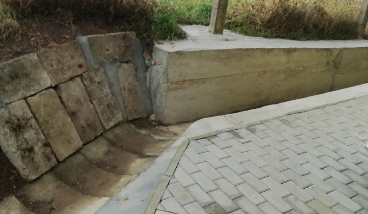 6. fotografia fotogalérie Rekonštrukcia domu smútku - apríl 2021