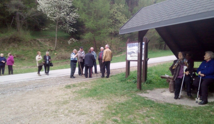 4. fotografia fotogalérie Drienica - turistická vychádzka + grilovanie v prírode