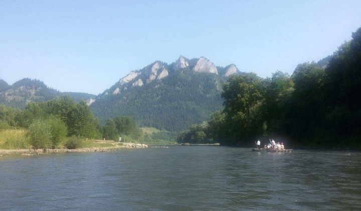 8. fotografia fotogalérie Splav Dunajca na drevených pltiach v Červenom Kláštore  a obed v Lesnici