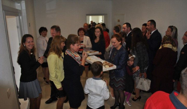12. fotografia fotogalérie Otvorenie zdravotného strediska
