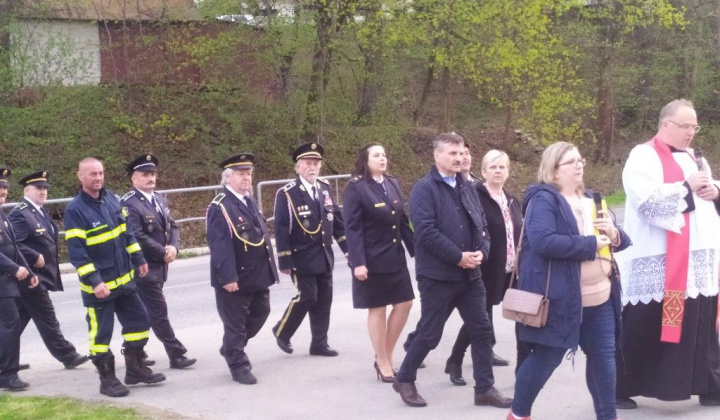 6. fotografia fotogalérie Posvätenie obnovenej sochy svätého Floriána - 4. mája 2022