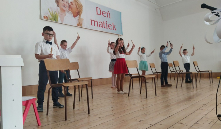 3. fotografia fotogalérie Kultúrny program ku Dňu matiek - 15.5.2022
