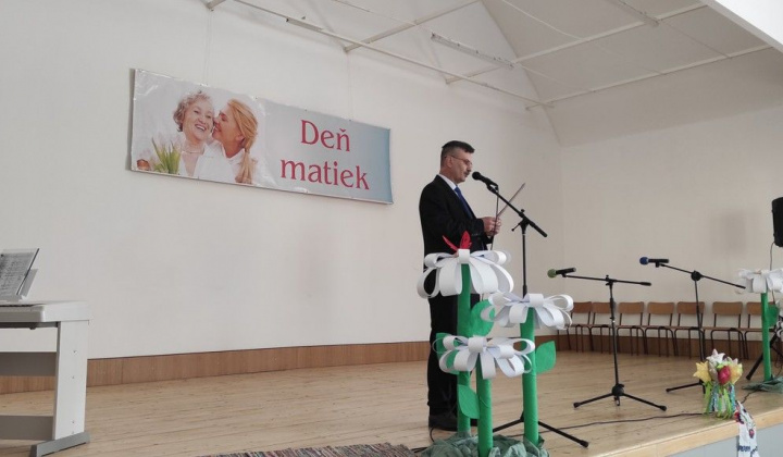 6. fotografia fotogalérie Kultúrny program ku Dňu matiek - 15.5.2022